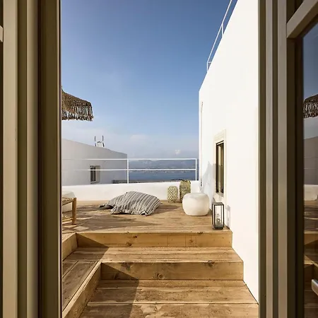 Niove Milos Inn