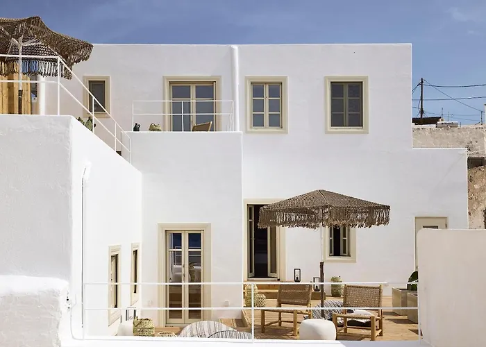 Niove Milos Plaka (Milos)