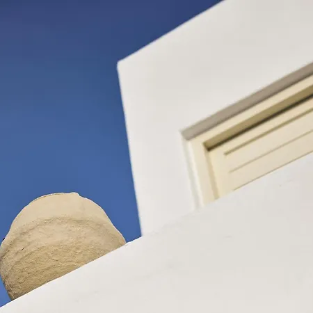 Niove Milos