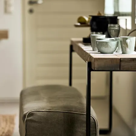 Herberg Niove Milos Plaka (Milos)