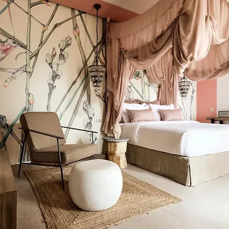 Herberg Niove Milos Plaka (Milos)