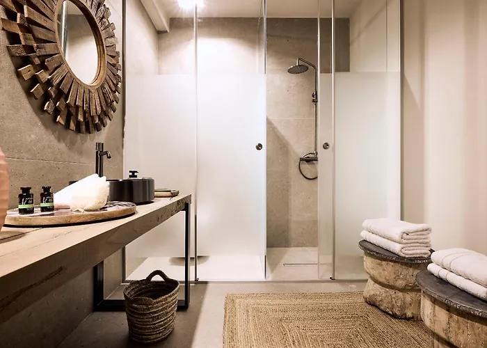 Niove Milos Plaka (Milos)