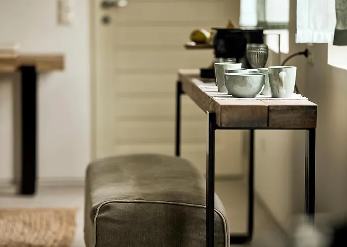 Värdshus Niove Milos Plaka (Milos)