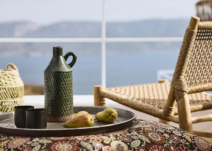 Niove Milos Värdshus